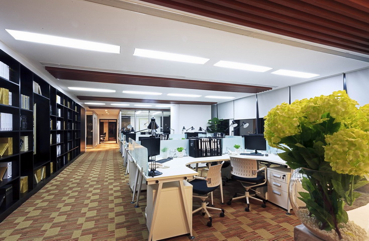 長沙辦公裝修：辦公室風水座位朝向，坐南朝北好不好?